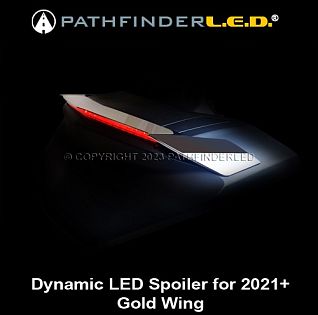 (Хром) Спойлер на центральный кофр GL18, 21-UP (гарарит/стоп/поворот)