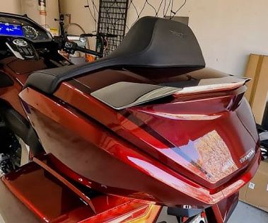 (Хром) Спойлер на центральный кофр GL18, 18-20г (гарарит/стоп/поворот)