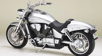 Сиденье Hollywood Solo для Honda VTX1800 F