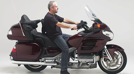 Сиденье + водительская спинка для Goldwing 1800 01-10гг
