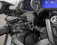 Держатель смартфонов Constrictor® на левую сторону GL18-18 (комплект с крепежом)