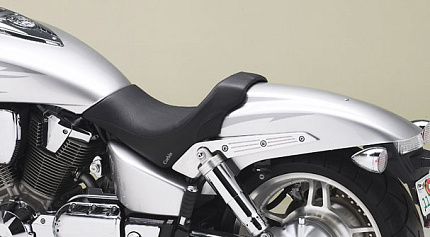 Сиденье Hollywood Solo для Honda VTX1800 F
