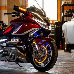 (Хром) Накладки на вилку с LED габаритами и повторителями поворотников (пара)