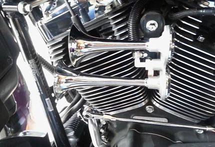 Гудок пневмотический WOLO AIR MAX CHROME, 120 Decibels-620/740 Hz