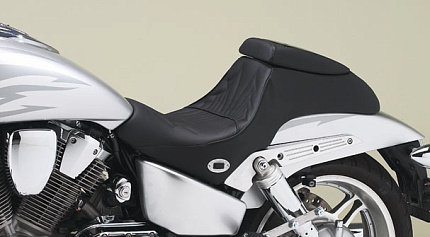 Сиденье Rumble для Honda VTX1800 F